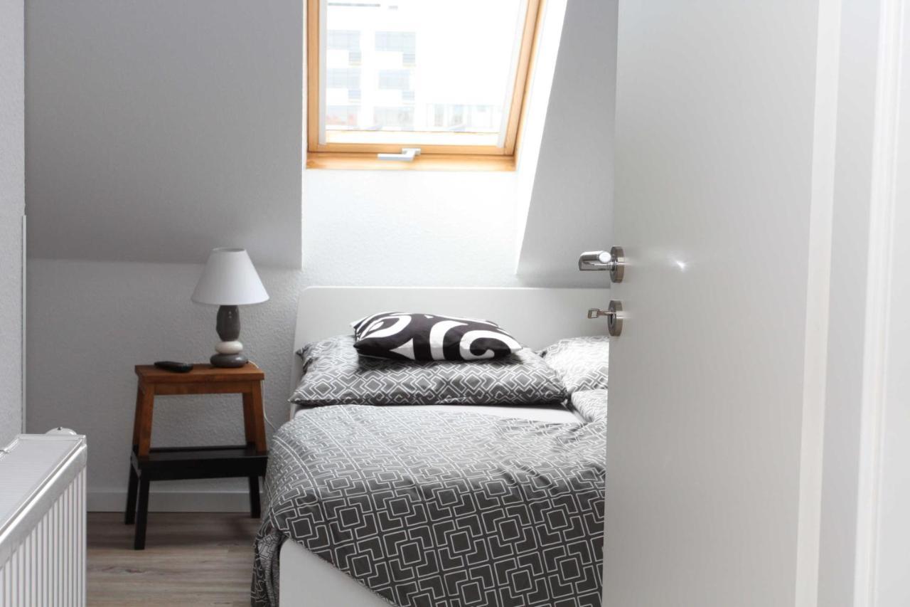Ferienwohnung Bauhausblick デッサウ エクステリア 写真